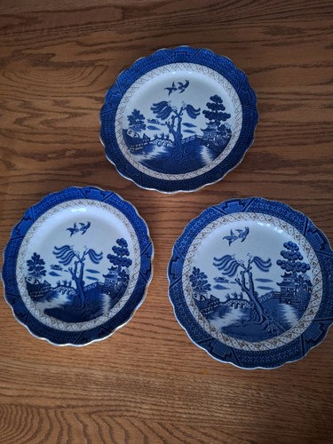 Real old willow dinner plates - real,