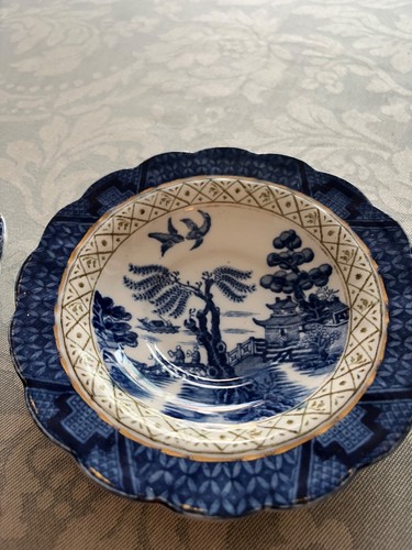 Booths real old willow china - old,